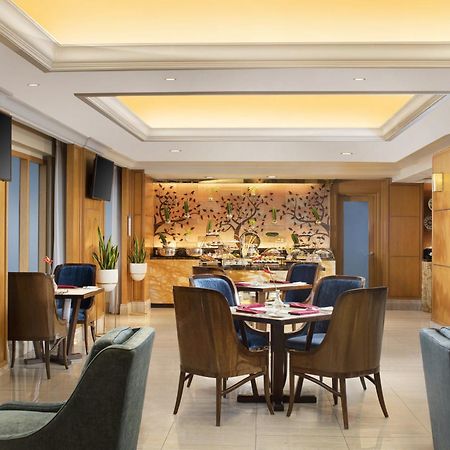 Hotel Ciputra Jakarta Managed By Swiss-Belhotel International Exterior foto